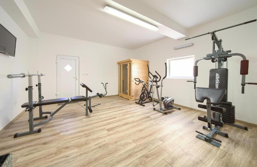 Apartments Braut Krk كرك المظهر الخارجي الصورة