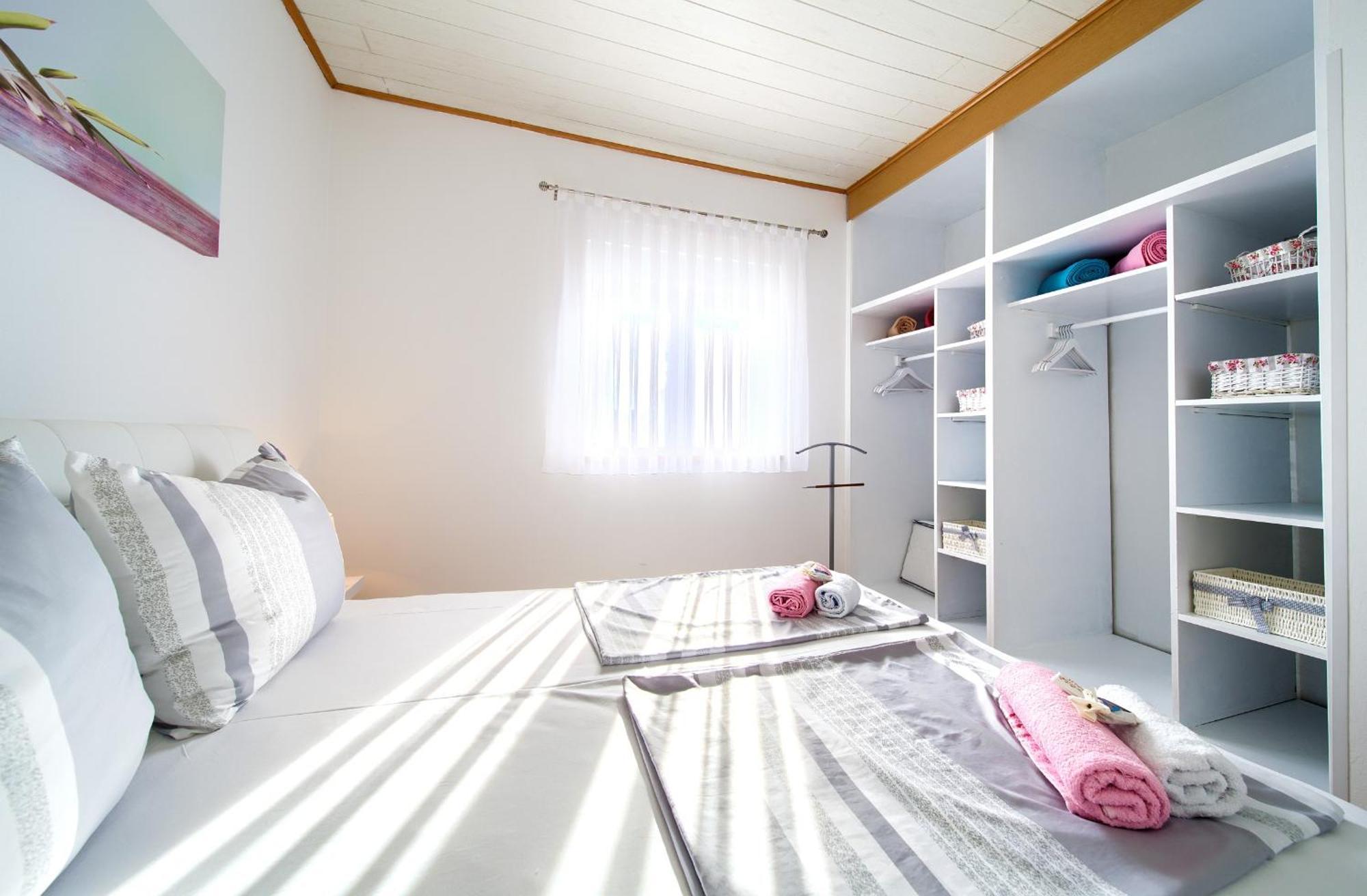 Apartments Braut Krk كرك المظهر الخارجي الصورة