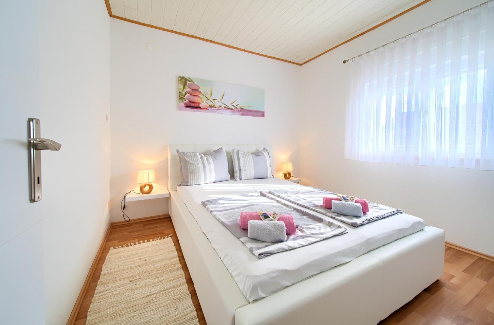 Apartments Braut Krk كرك المظهر الخارجي الصورة