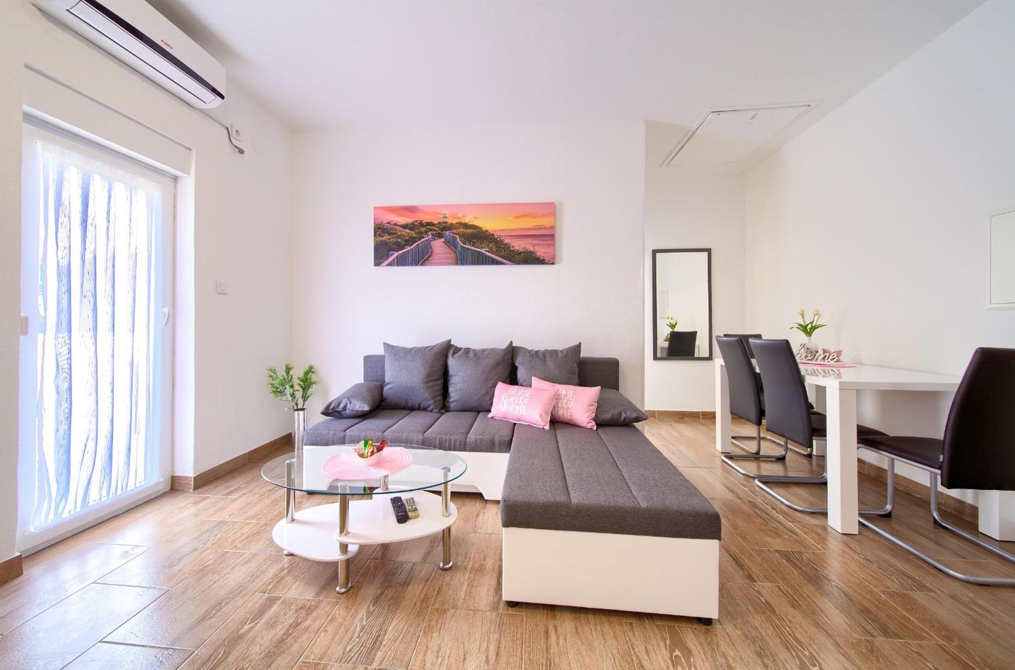 Apartments Braut Krk كرك المظهر الخارجي الصورة