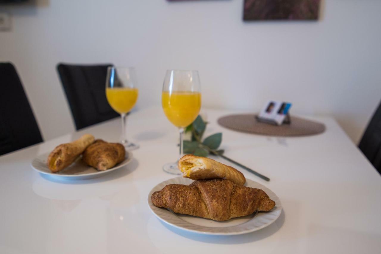Apartments Braut Krk كرك المظهر الخارجي الصورة